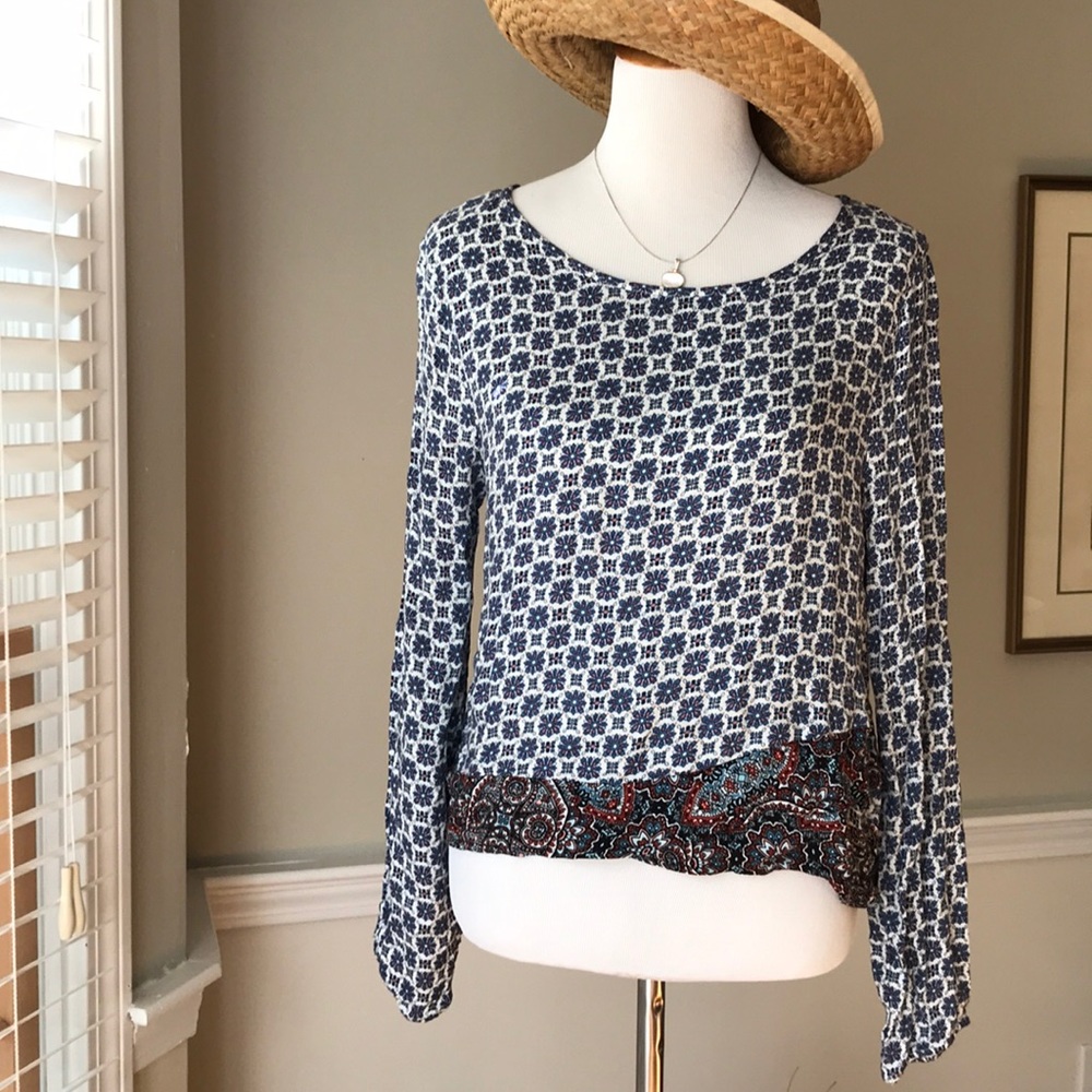 🌀🌀NWOT Long Sleeve Top